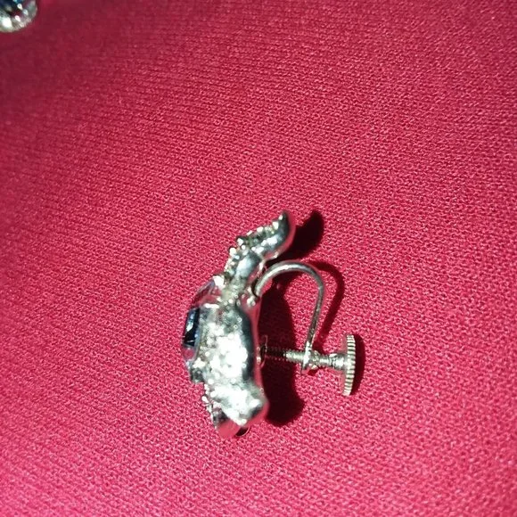 BOGOFF vintage necklace clip earring set!